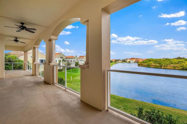 43 BAYVIEW COURT S A, St Petersburg, FL 33711