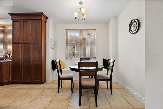 43 BAYVIEW COURT S A, St Petersburg, FL 33711