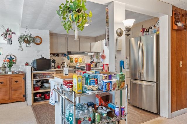 40 Ruthellen Road, Chelmsford, MA 01824