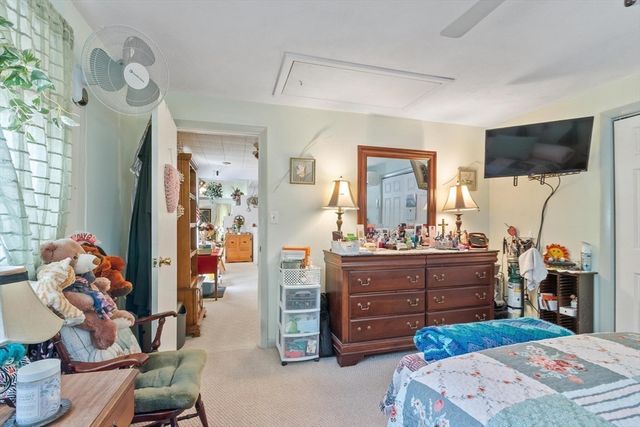 40 Ruthellen Road, Chelmsford, MA 01824