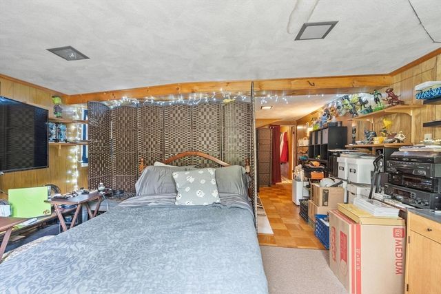 40 Ruthellen Road, Chelmsford, MA 01824