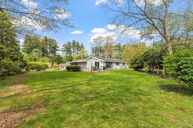 40 Ruthellen Road, Chelmsford, MA 01824