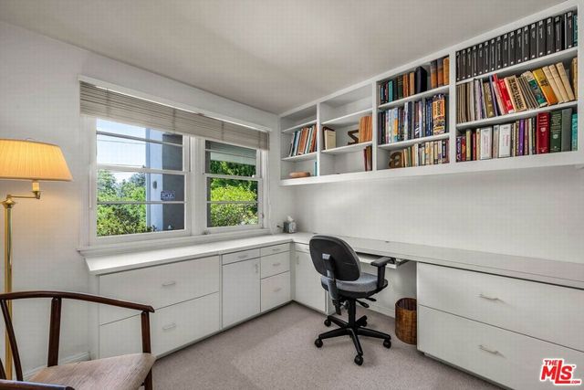 13841 Valley Vista Boulevard, Sherman Oaks, CA 91423