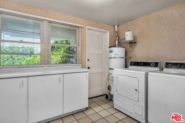 13841 Valley Vista Boulevard, Sherman Oaks, CA 91423