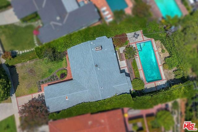 13841 Valley Vista Boulevard, Sherman Oaks, CA 91423