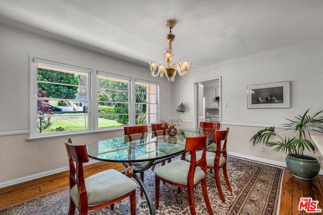 13841 Valley Vista Boulevard, Sherman Oaks, CA 91423