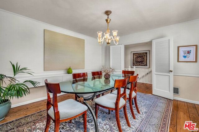 13841 Valley Vista Boulevard, Sherman Oaks, CA 91423