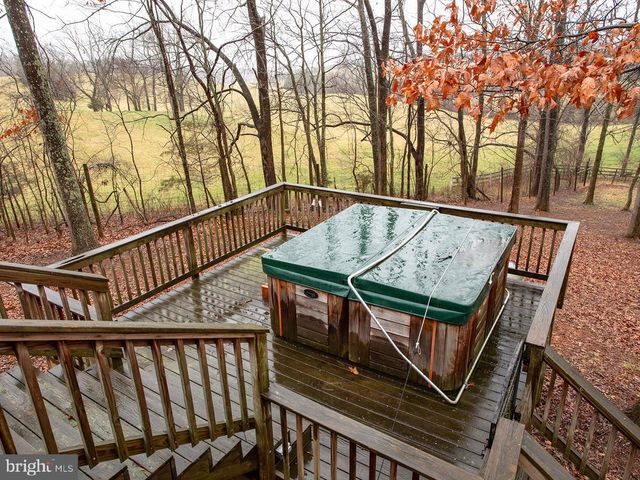 4500 WINERY LN, Barboursville, VA 22923