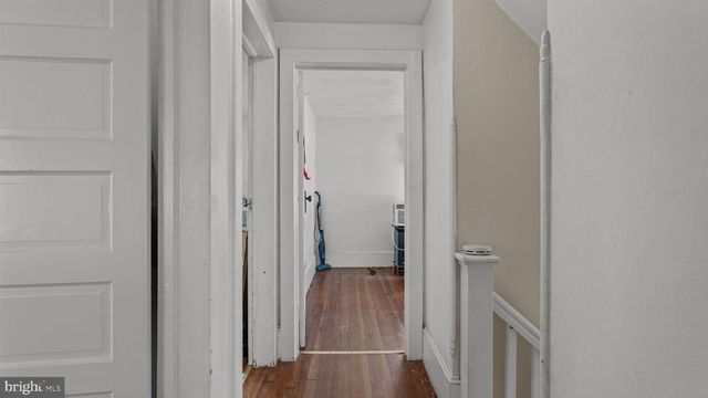 8 PRINCETON AVE, Hopewell, NJ 08525