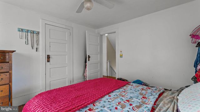 8 PRINCETON AVE, Hopewell, NJ 08525