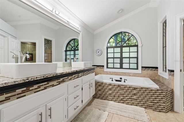 11767 ASHLEY COURT, Seminole, FL 33772