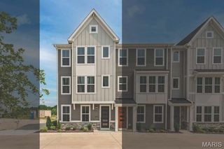 8932 Gateway Circle 41-804, Richmond Heights, MO 63144