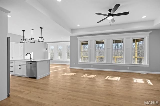 1138 Elbow Hill Court, Caseyville, IL 62232