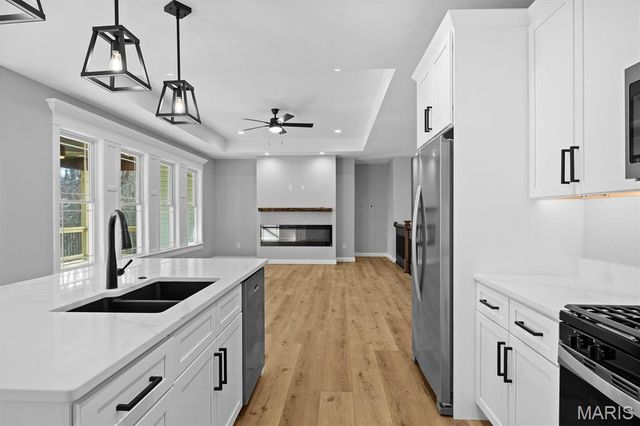 1138 Elbow Hill Court, Caseyville, IL 62232