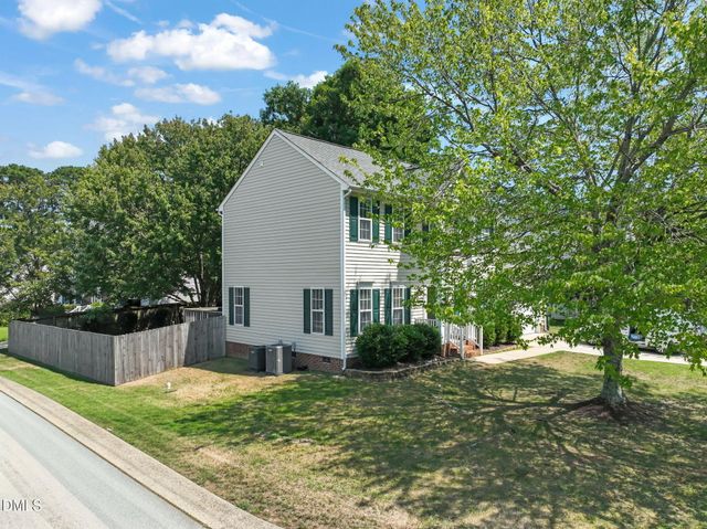 1000 Holly Meadow Drive, Holly Springs, NC 27540