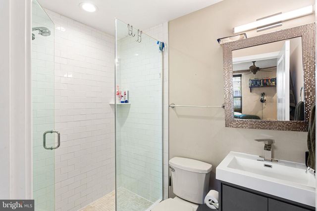 2336 THOMPSON, Philadelphia, PA 19121