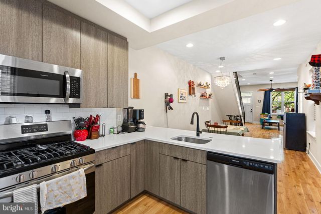 2336 THOMPSON, Philadelphia, PA 19121