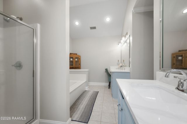 209 Sandhurst Drive, Lafayette, LA 70508