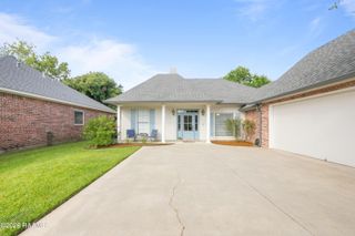 209 Sandhurst Drive, Lafayette, LA 70508