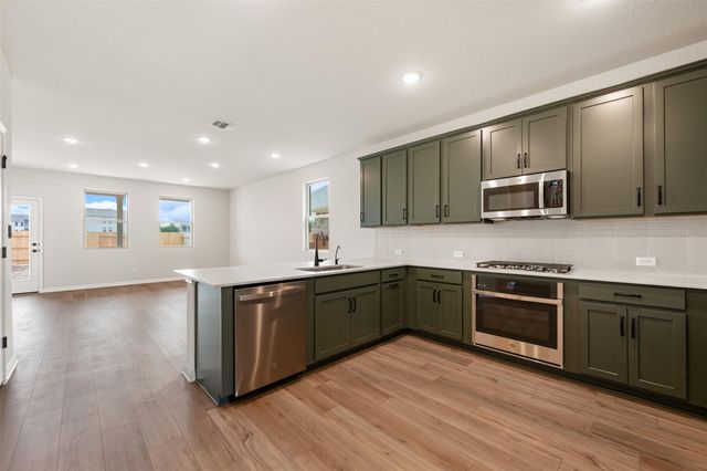 275 Crater Lake DR, Dripping Springs, TX 78620