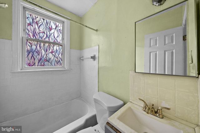 1942 CAPITOL AVE NE, Washington, DC 20002