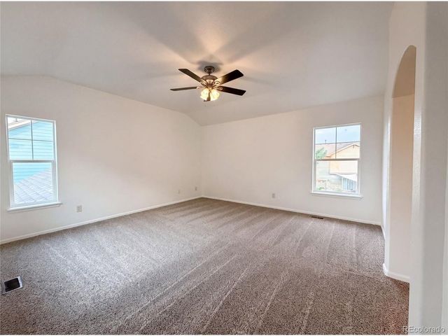 2232 Whistler Dr, Longmont, CO 80504