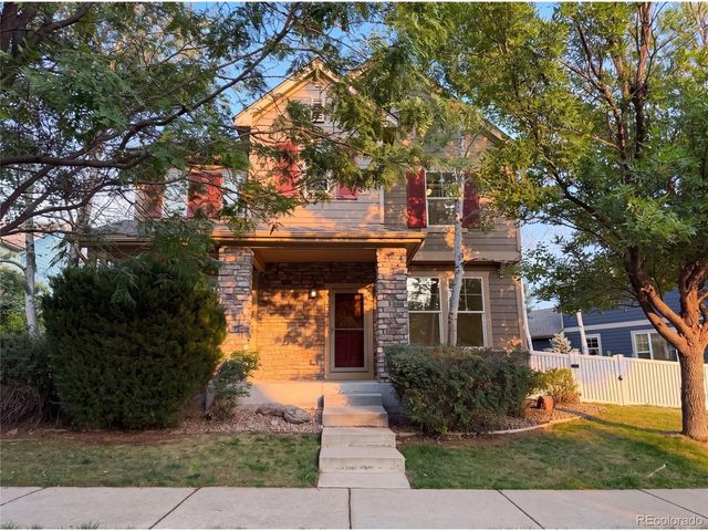 2232 Whistler Dr, Longmont, CO 80504