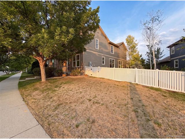 2232 Whistler Dr, Longmont, CO 80504