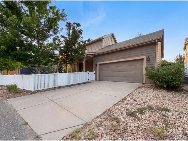 2232 Whistler Dr, Longmont, CO 80504