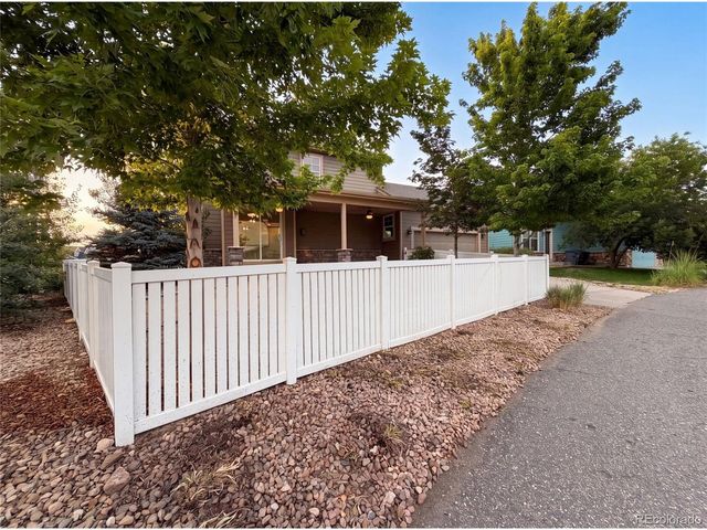 2232 Whistler Dr, Longmont, CO 80504