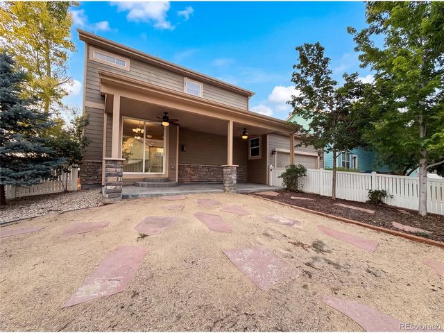 2232 Whistler Dr, Longmont, CO 80504