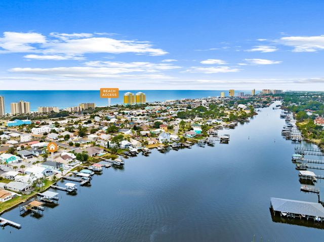 7018 S Lagoon Drive, Panama City Beach, FL 32408