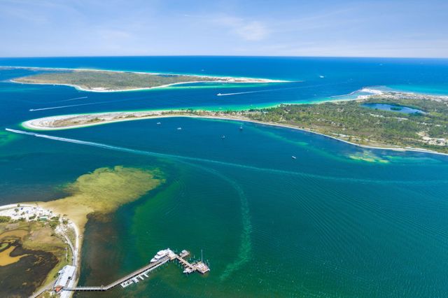 7018 S Lagoon Drive, Panama City Beach, FL 32408