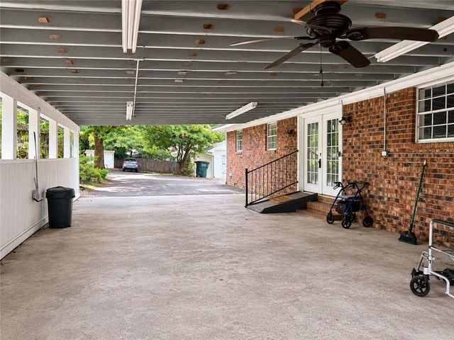212 Craigtown Road NE, Calhoun, GA 30701