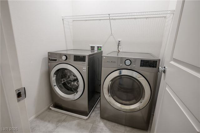 5741 Mia Skye Street, Las Vegas, NV 89148