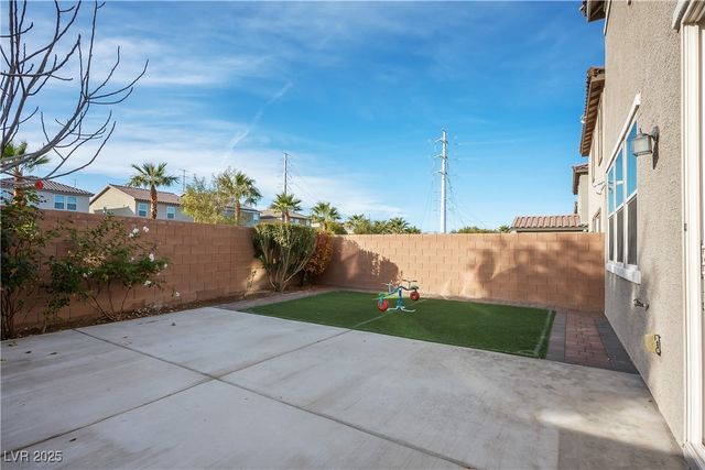 5741 Mia Skye Street, Las Vegas, NV 89148