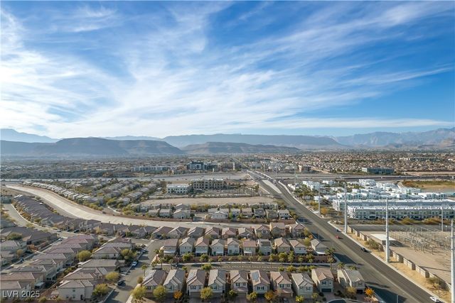 5741 Mia Skye Street, Las Vegas, NV 89148