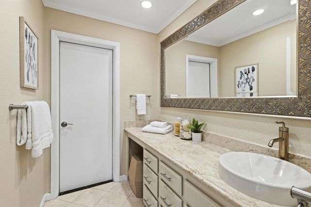 2506 Ralston Avenue, Belmont, CA 94002