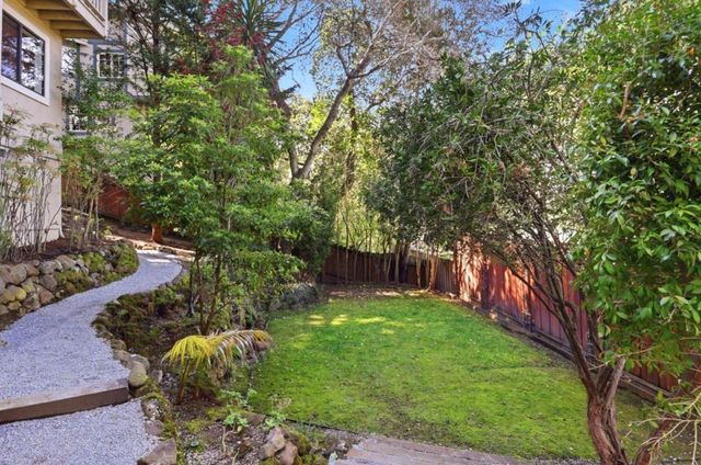 2506 Ralston Avenue, Belmont, CA 94002