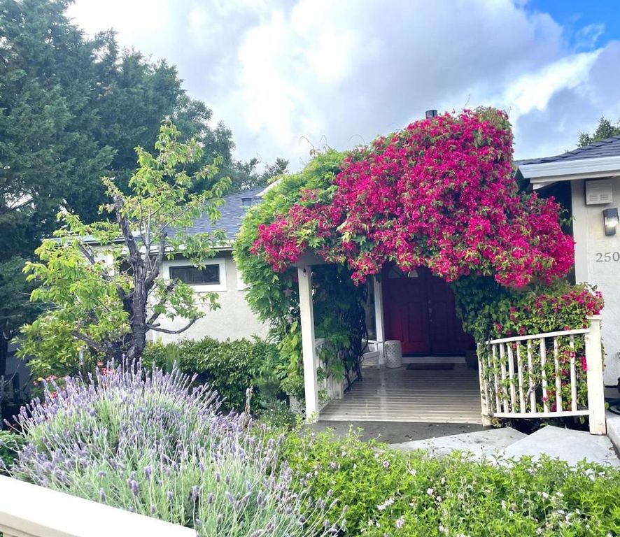 2506 Ralston Avenue, Belmont, CA 94002
