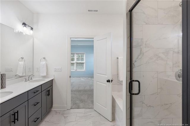 4633 Weaverhall Drive, Fayetteville, NC 28314