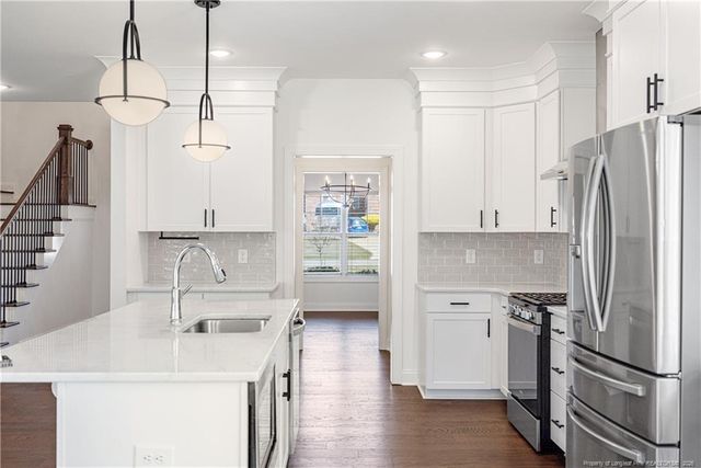 4633 Weaverhall Drive, Fayetteville, NC 28314