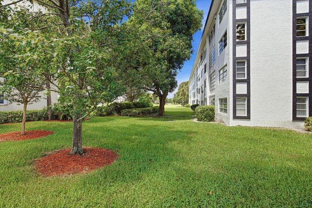 4602 MARTINIQUE Way A2, Coconut Creek, FL 33066