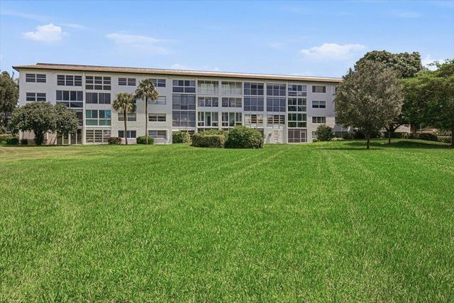 4602 MARTINIQUE Way A2, Coconut Creek, FL 33066
