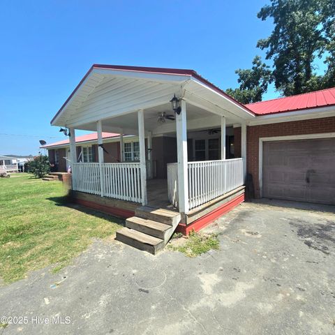 188 Bonham Road, Magnolia, NC 28453