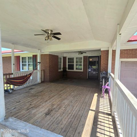 188 Bonham Road, Magnolia, NC 28453