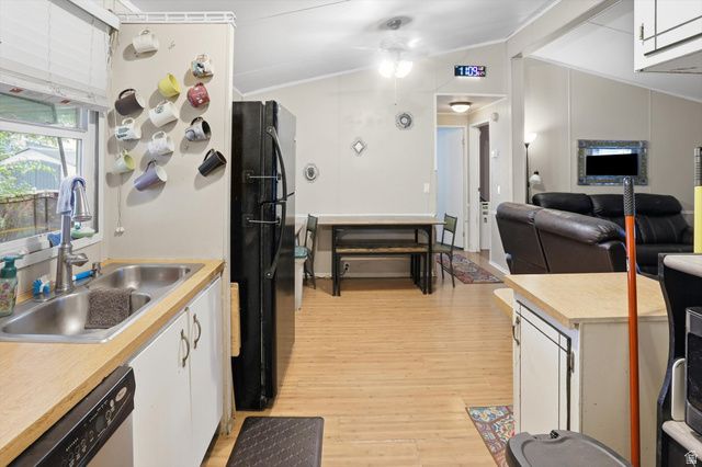 386 N MARLETTE DR, Ogden, UT 84404