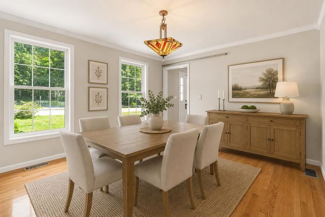 105 Wyndridge Circle, Pelham, NH 03076
