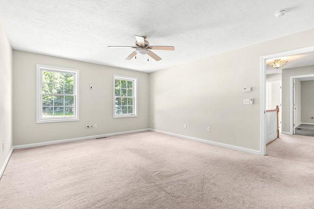 105 Wyndridge Circle, Pelham, NH 03076