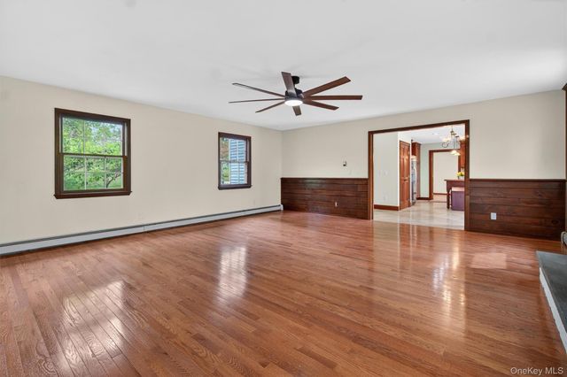 1 Aspen Road, Hopewell Junction, NY 12533